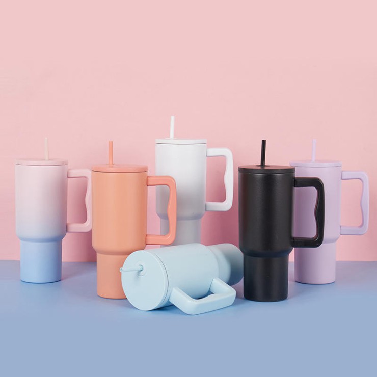 Classic large capacity vacuum ice bottle