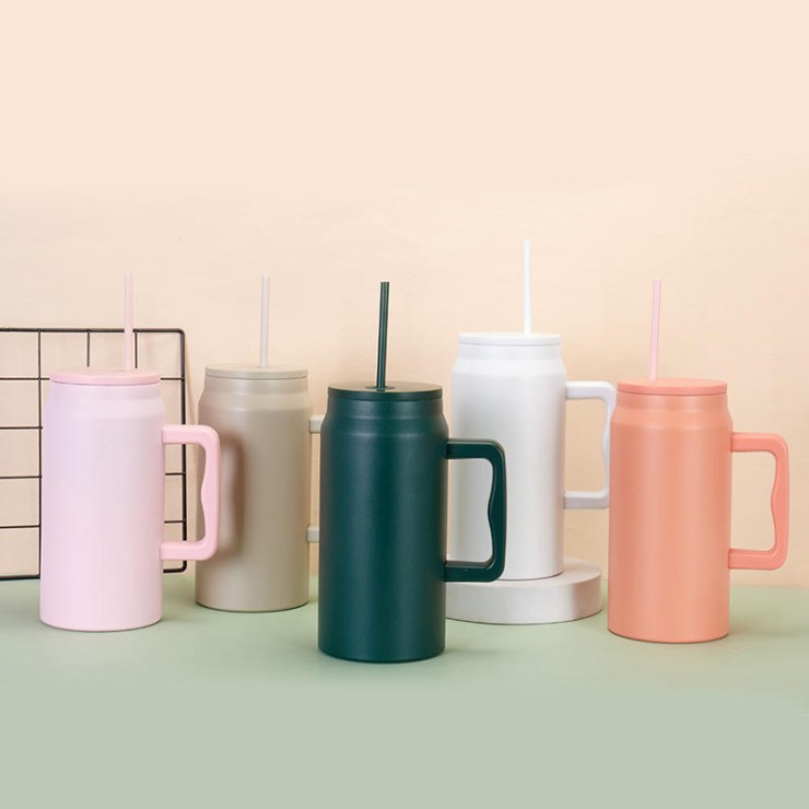 Large capacity double-layer vacuum ice bottle