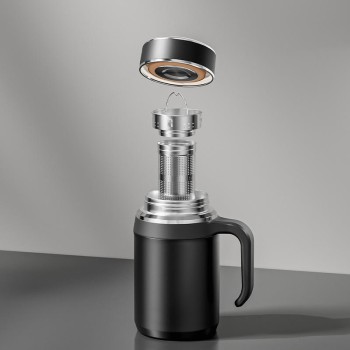 Household leak-proof coffee cup with handle