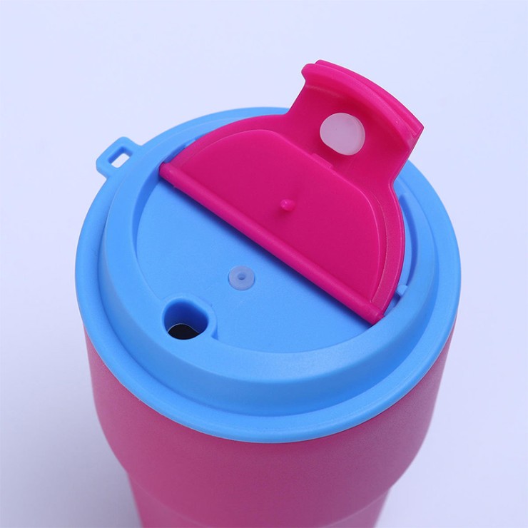 Vacuum insulated portable coffee cup
