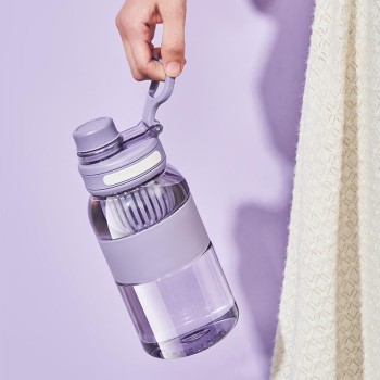 Outdoor leak-proof portable drinking water cup