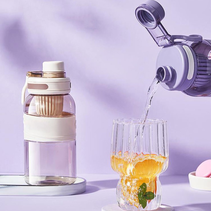 Outdoor leak-proof portable drinking water cup