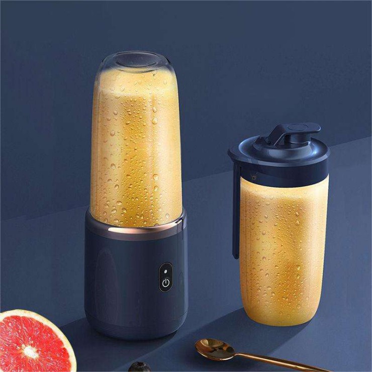 Mini rechargeable six-blade household juicer