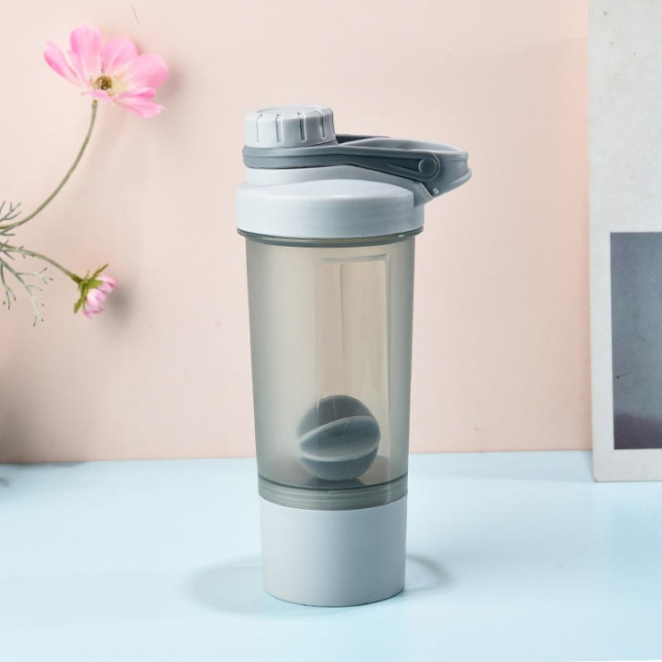 Thickened portable sealed shake sports cup