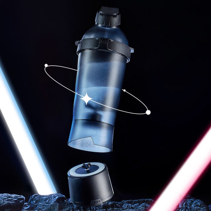 Automatic stirring fitness shake sports cup