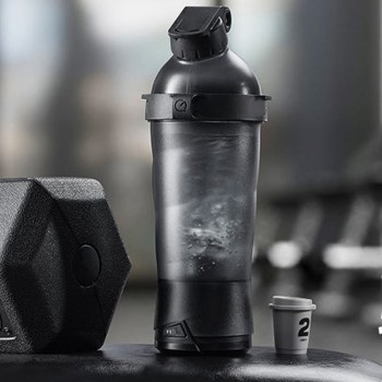 Automatic stirring fitness shake sports cup