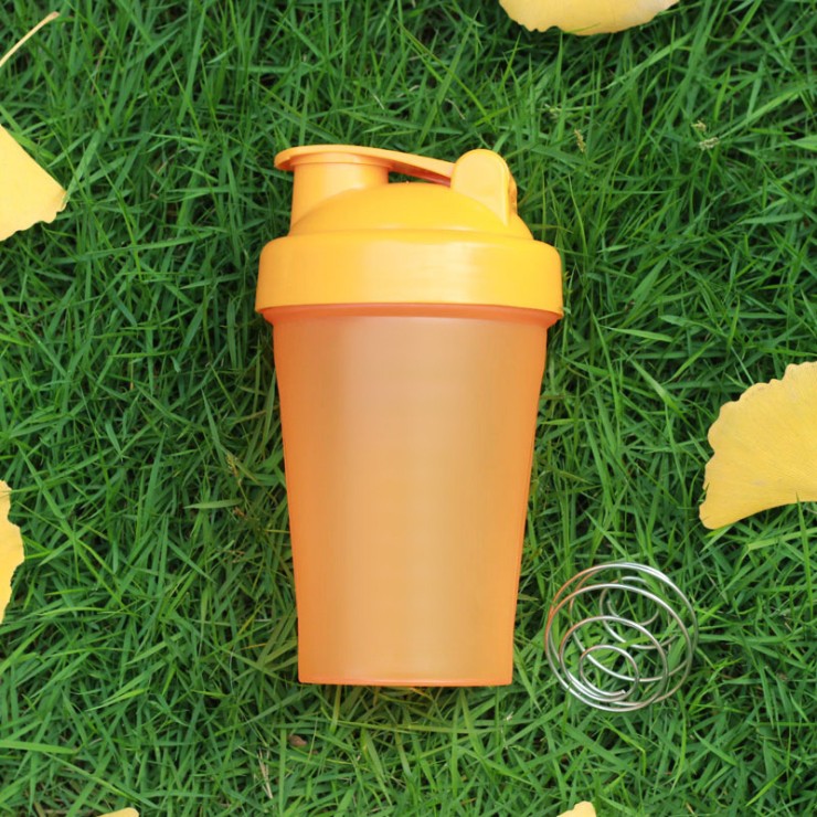Transparent plastic sports shake cup