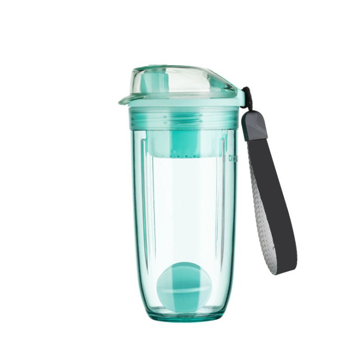 Direct drinking portable shake sports cup