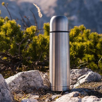 Stainless steel double-wall vacuum insulated thermos