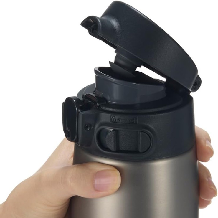 High-quality double-wall vacuum insulated thermos