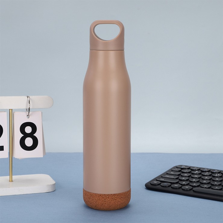Leak-proof vacuum insulated metal mug
