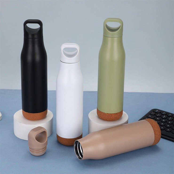 Leak-proof vacuum insulated metal mug