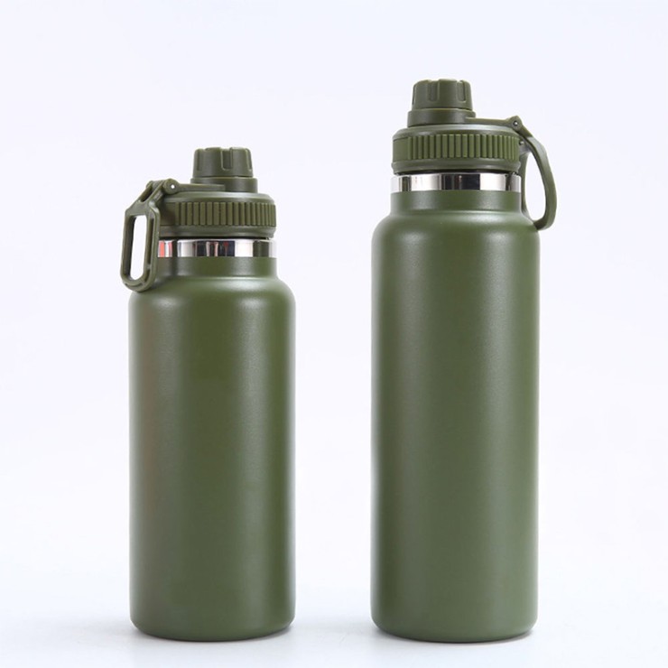 Simple portable insulated vacuum tumbler