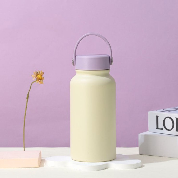 Portable simple stainless steel thermos cup
