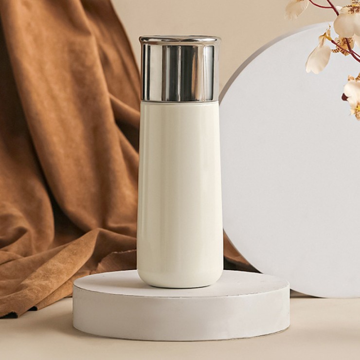 Exquisite vacuum insulated thermos cup